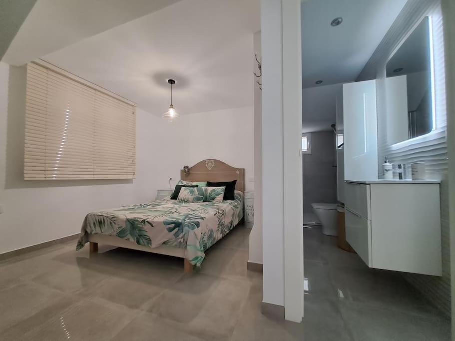 Nueva Almeria Beach & Chill Экстерьер фото