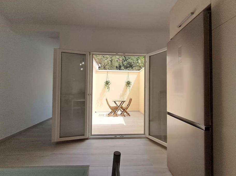Nueva Almeria Beach & Chill Экстерьер фото