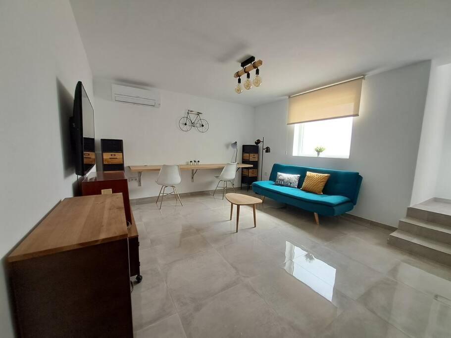 Nueva Almeria Beach & Chill Экстерьер фото
